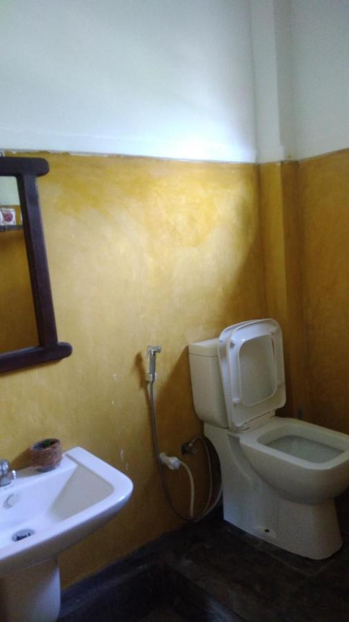 Pemuyan Mirissa70 Panzió Kültér fotó